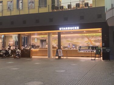 スターバックスコーヒー丸の内オアゾ店：東京駅・大手町の便利なスタバ