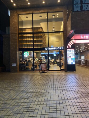 スターバックスコーヒーお茶の水サンクレール店：JR御茶ノ水駅改札から最も近いおすすめスタバ