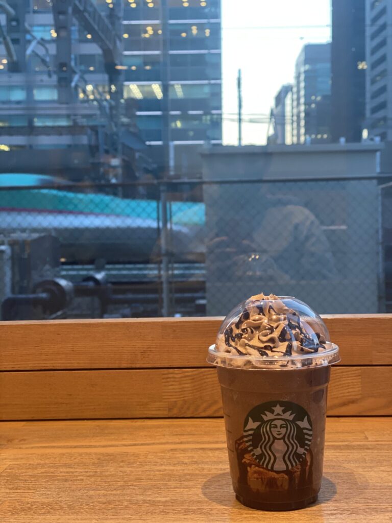 スターバックスコーヒー東京ステーションシティ サピアタワー店 東京駅隣接の便利なスタバ スタバ店舗巡り 電源コンセント情報発信 スターバックスコーヒー東京ステーションシティ サピアタワー店 東京駅隣接の便利なスタバ スタバ店舗巡り 電源コンセント情報発信