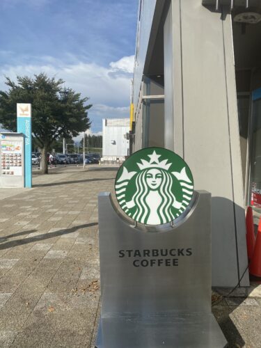 スターバックスコーヒーEXPASA足柄サービスエリア（下り線）店：東名高速サービスエリアのスタバ